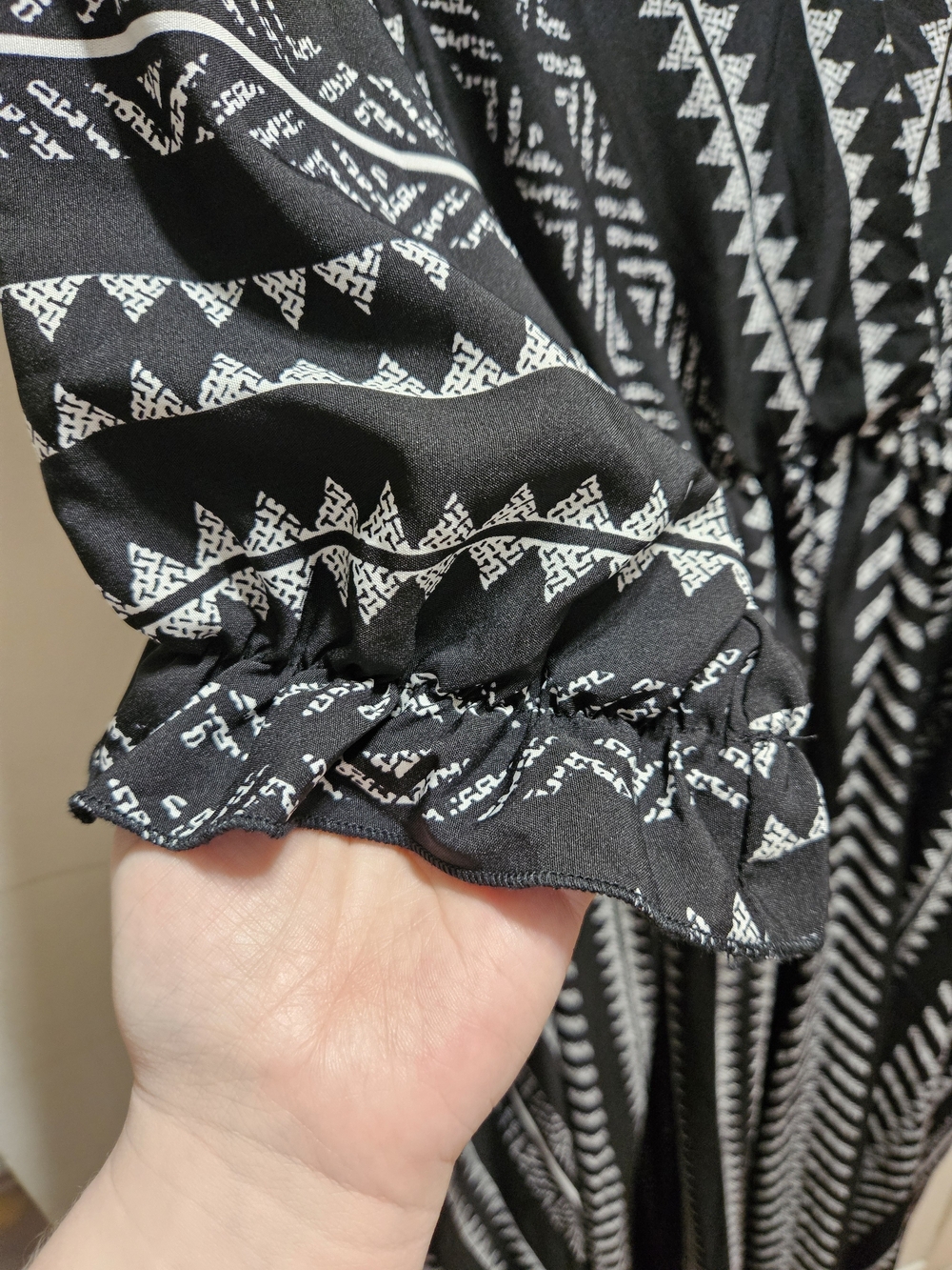 Black & White V-Neck Boho Maxi Dress - Picture 7 of 8